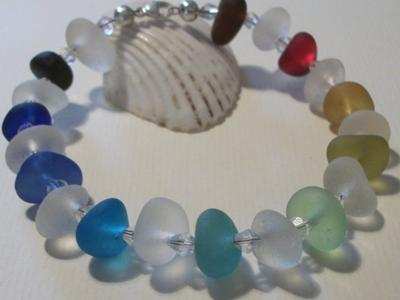 Newcastle Upon Tyne, England - Surf & Silver Sea Glass Jewellery