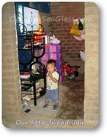 Lin's red and white big sea glass in huanchaco peru