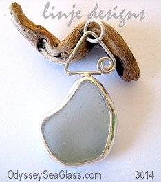 Sea Glass Stone Setting with Silver Clay by Rebecca Oxenham Jewellery